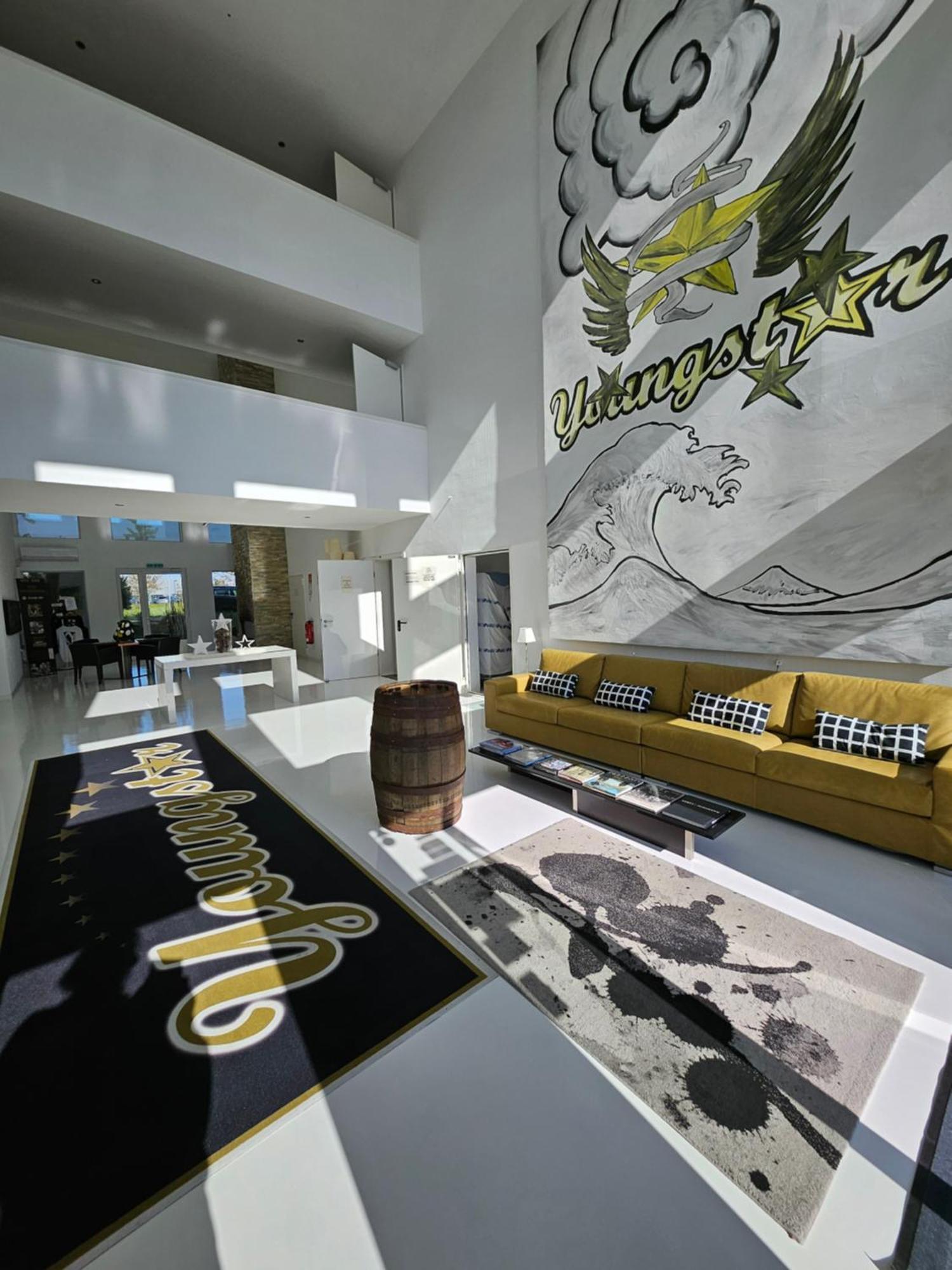 Designhotel Youngstar MHG Exterior photo